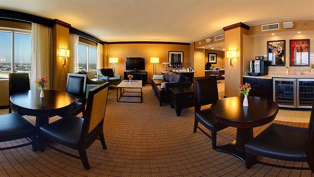 Sheraton Arlington Hotel Luaran gambar